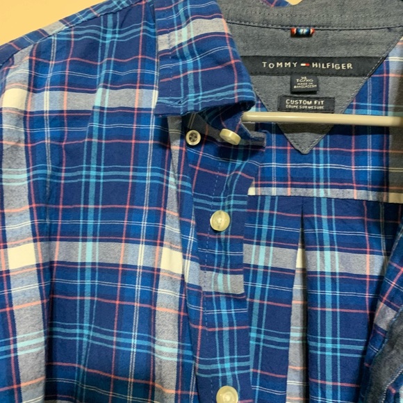 Men’s Button Down - Picture 3 of 3